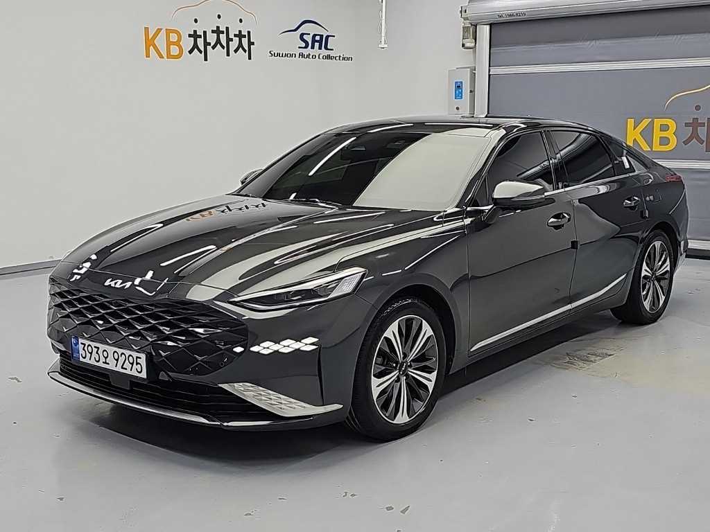 Kia K8 Hybrid HEV Signature