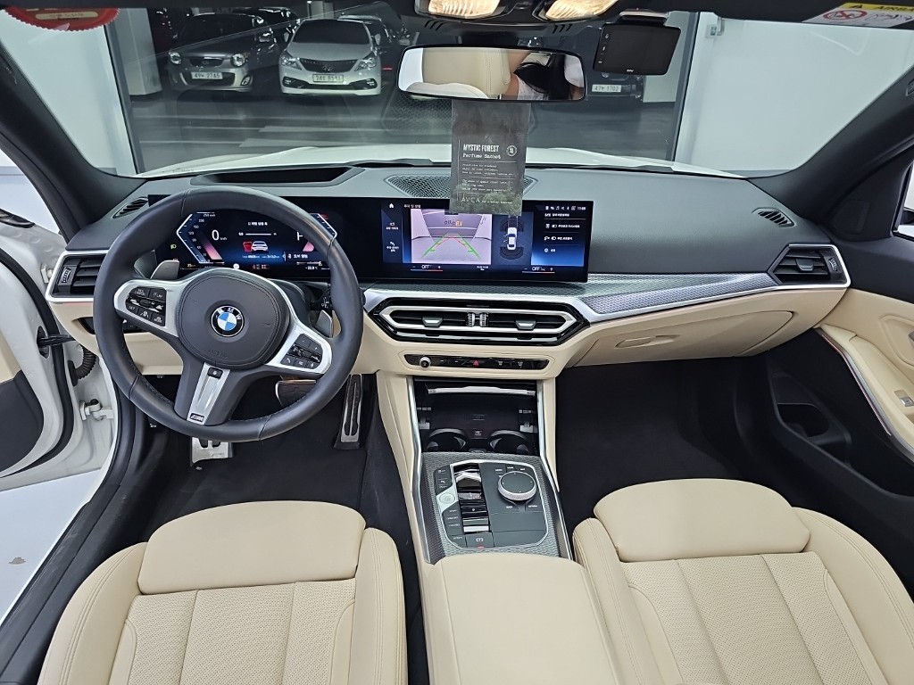 BMW 3시리즈 320i M Sport