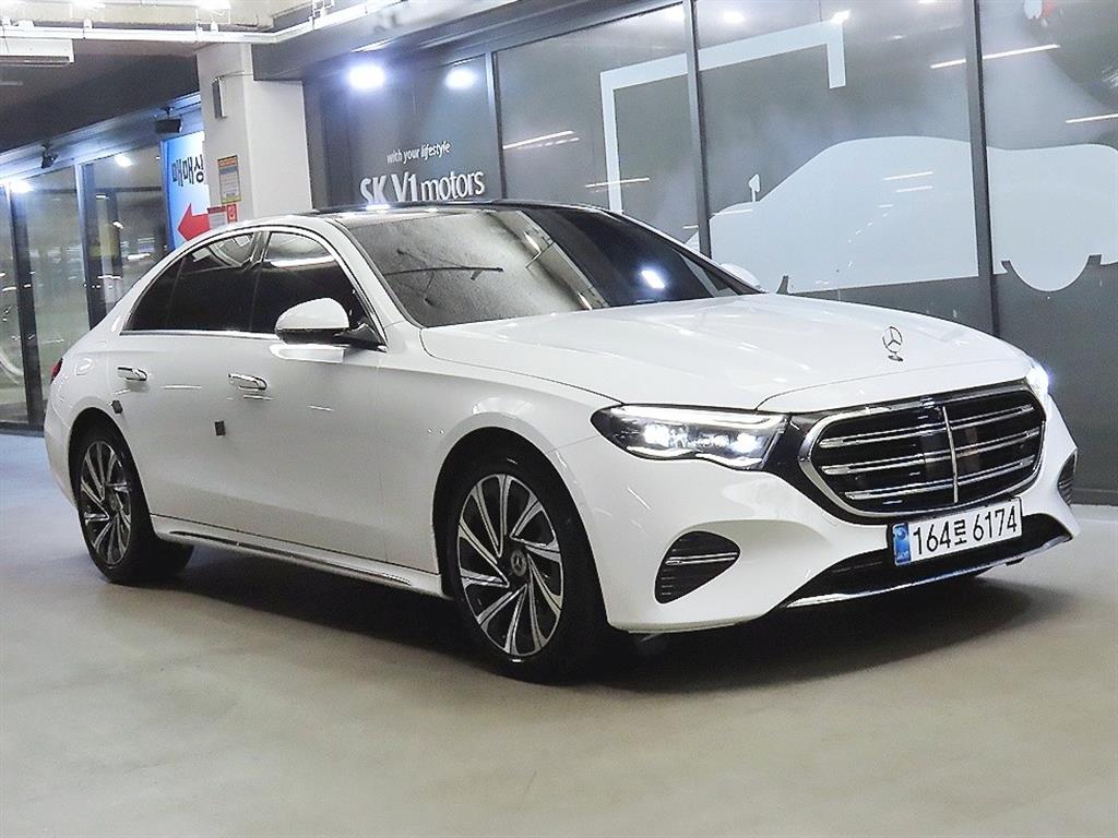 벤츠 E클래스 E300 4Maetik Exclusive