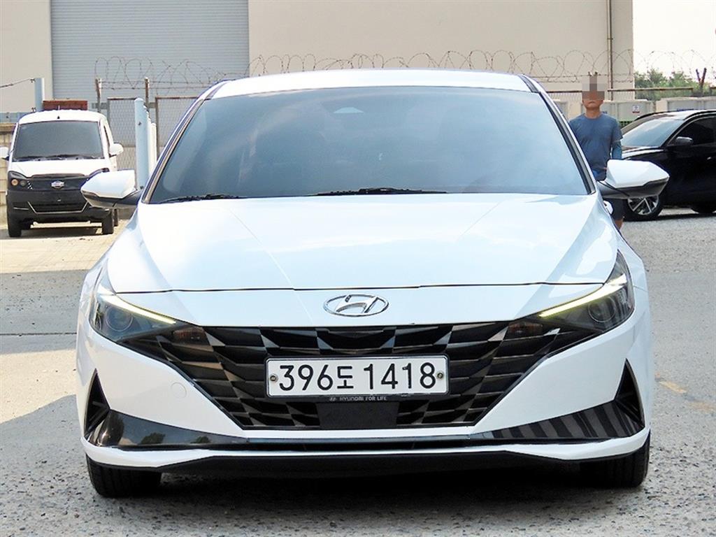 Hyundai Avante 1.6 Smart