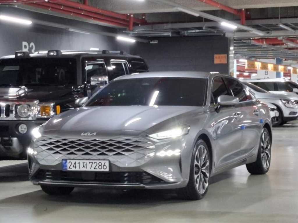 Kia K8 2.5 GDI Signature