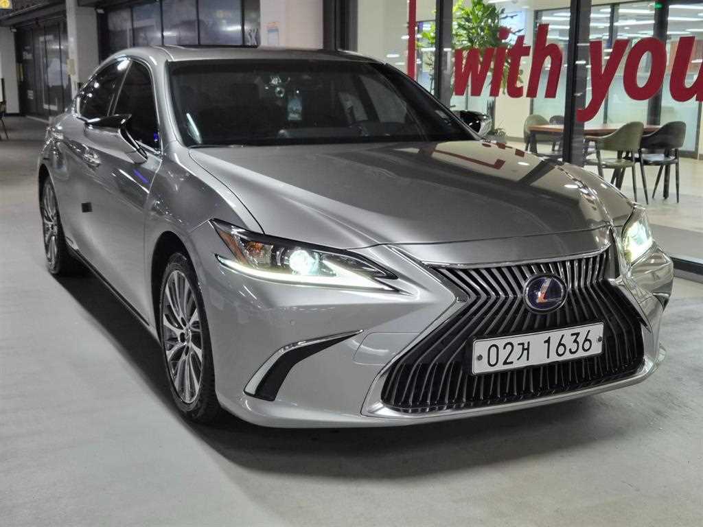 Lexus ES 300h