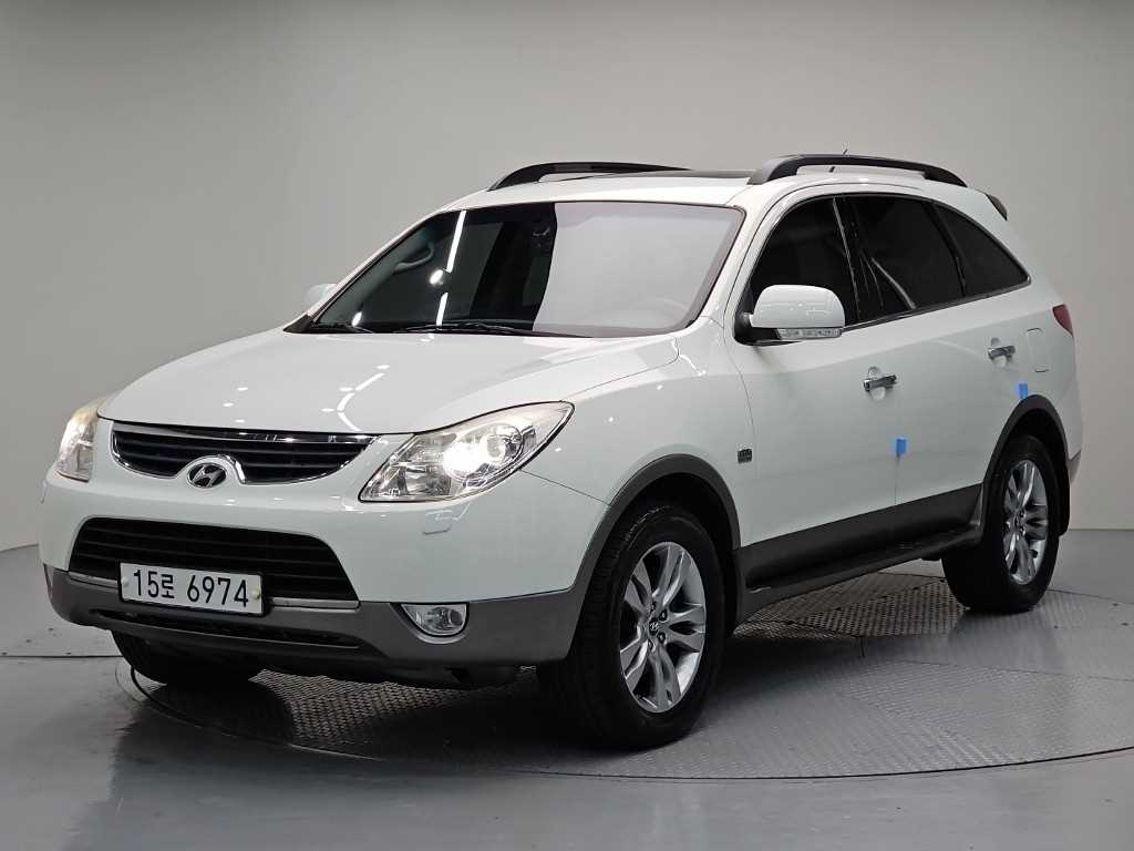 Hyundai Veracruz 2WD 300VX Smart