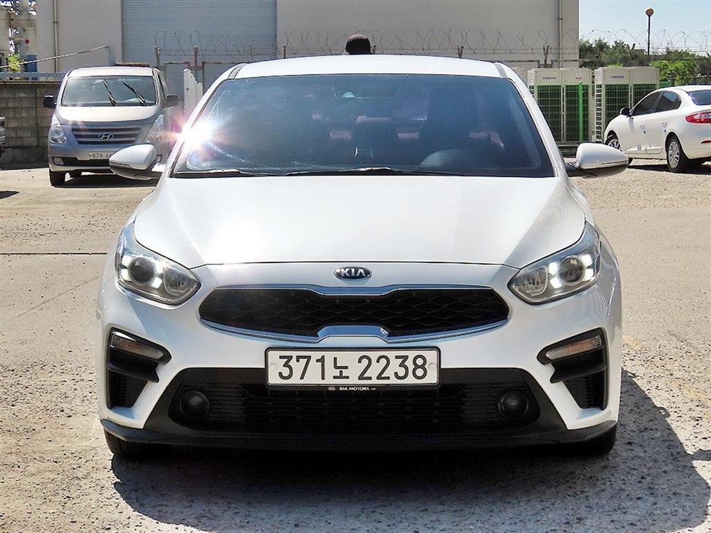 Kia K3 1.6 Luxury