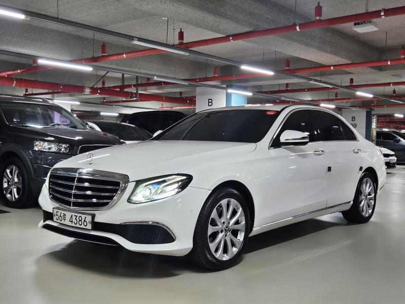 벤츠 E클래스 E220d Exclusive