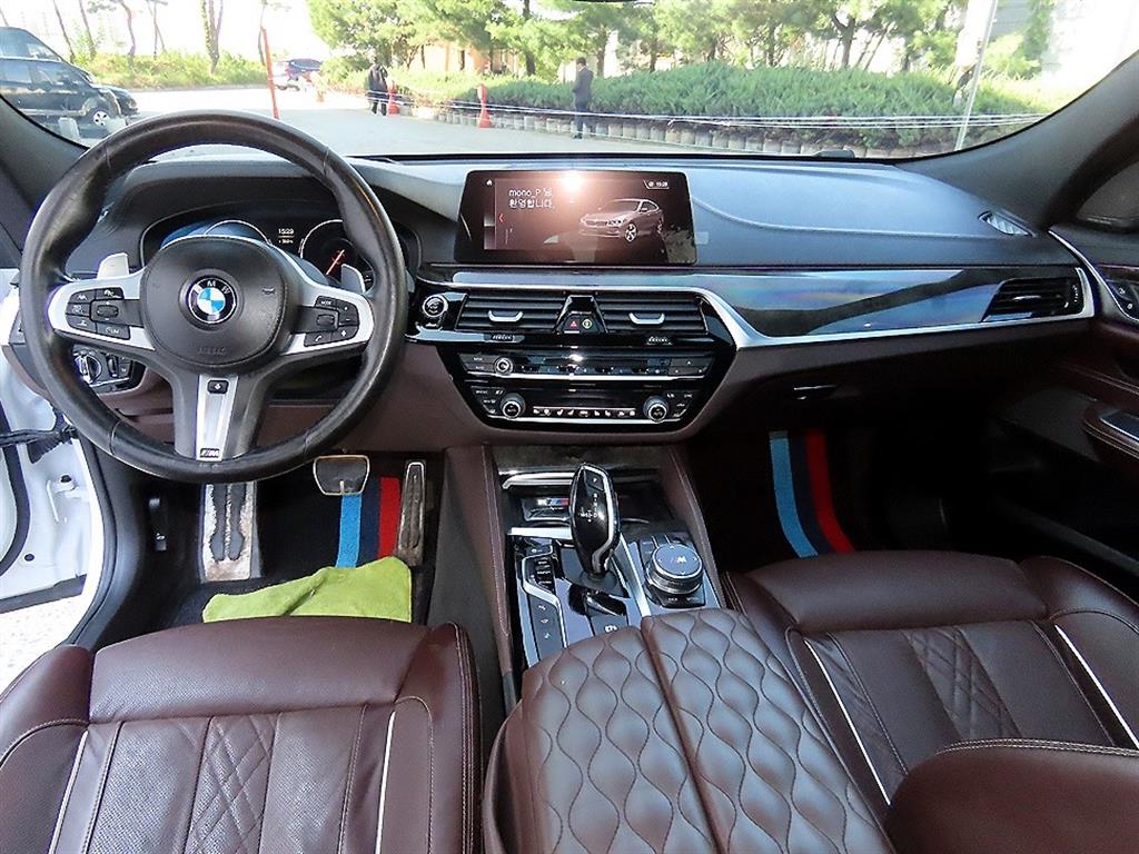 BMW 6 Series Granturismo 640i xDrive Sport