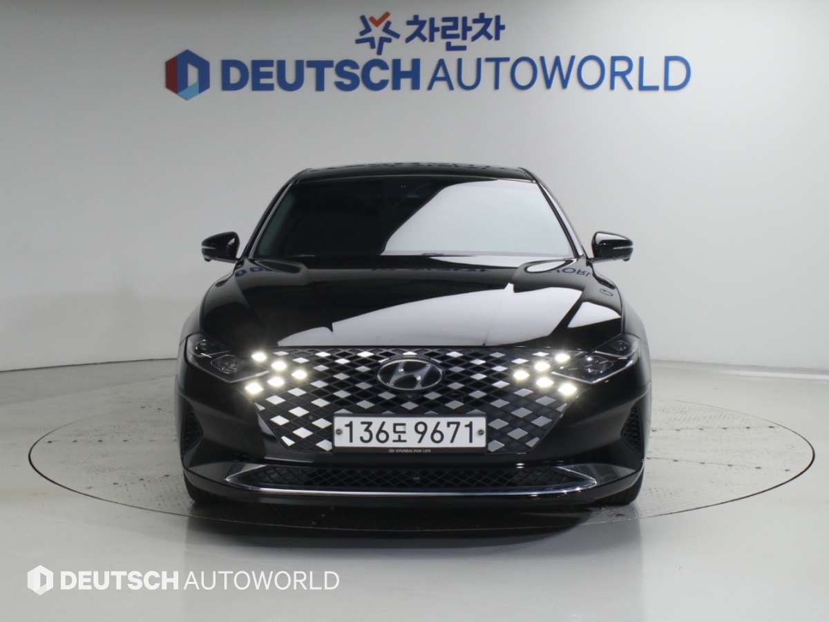 Hyundai Grandeur Hybrid 2.4 HEV Exclusive