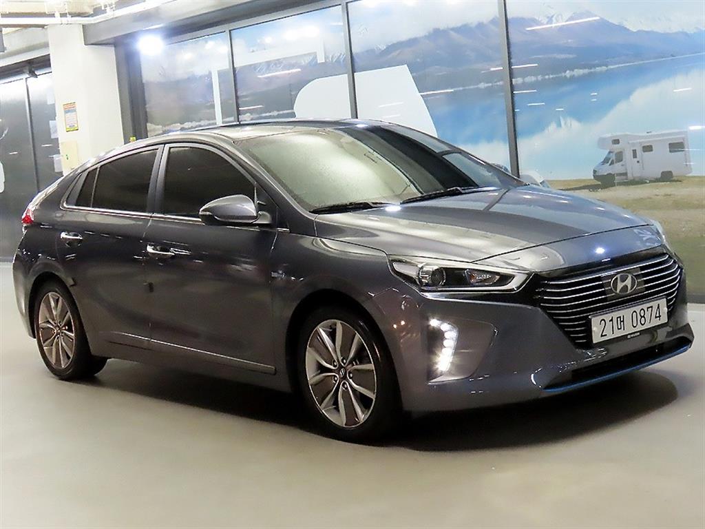 Hyundai Ioniq Hybrid Q