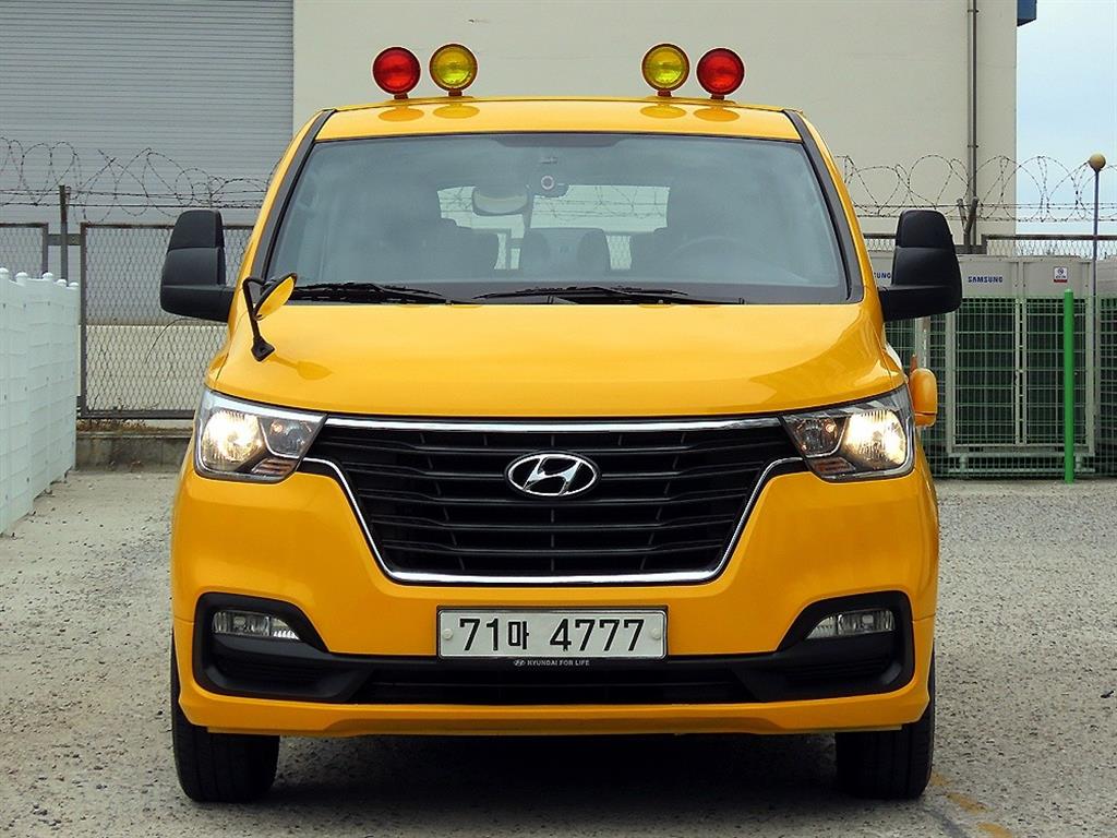 현대 Grand Starex Eorinibohocha 12 seats LPi