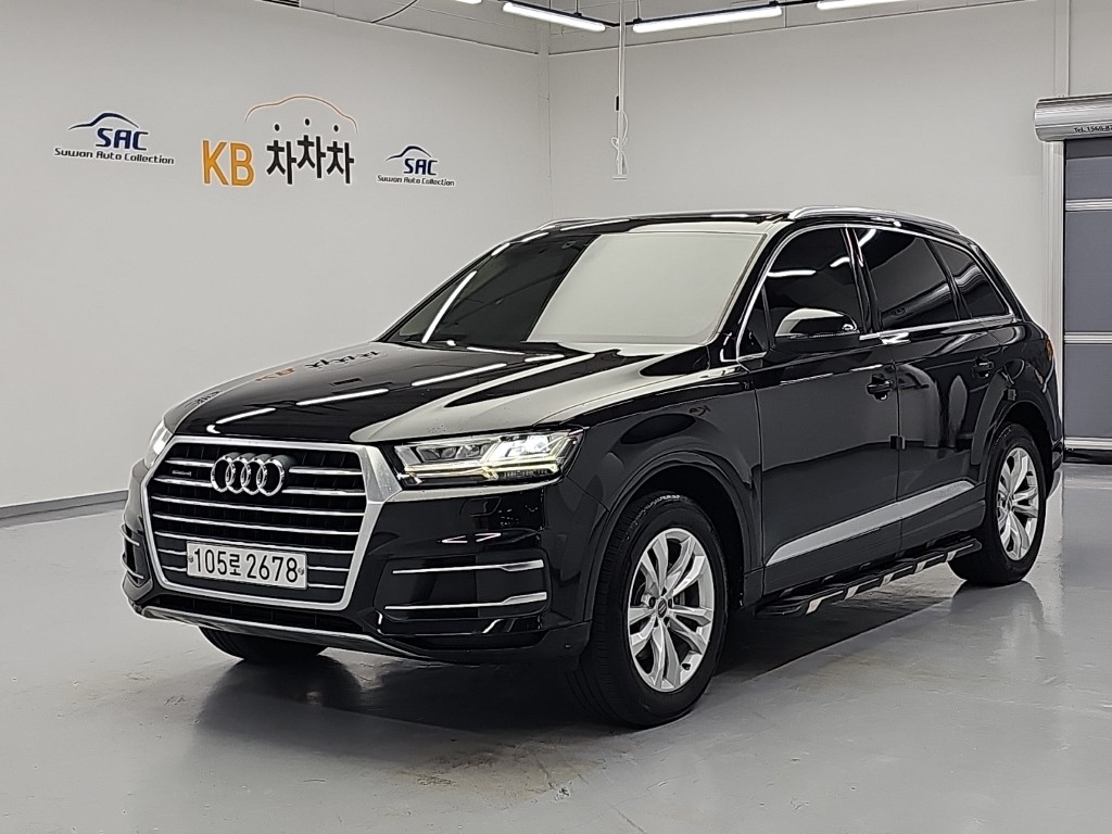아우디 Q7 45 TFSI Quattro