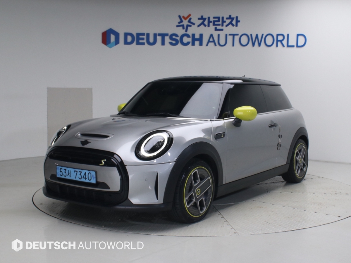 MINI Cooper SE EV