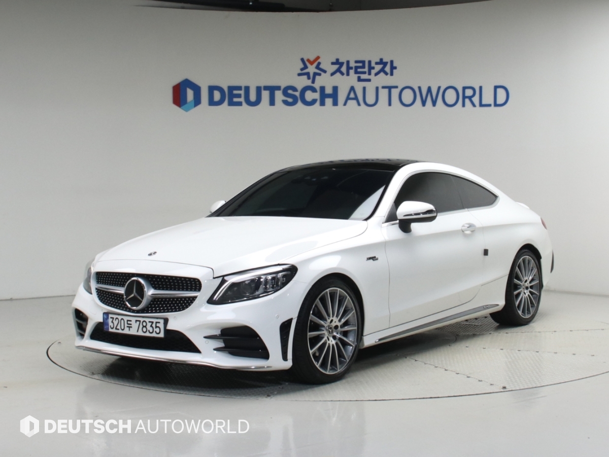Mercedes-Benz C-Class C200 Coupe