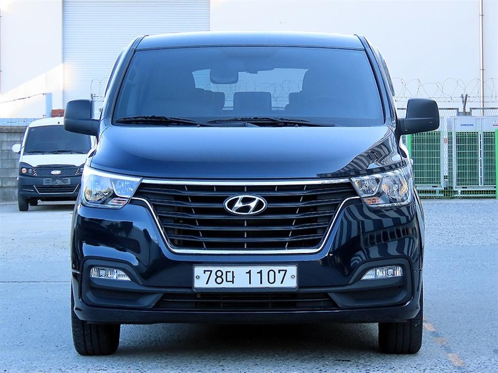 현대 Grand Starex 12 seats Modern