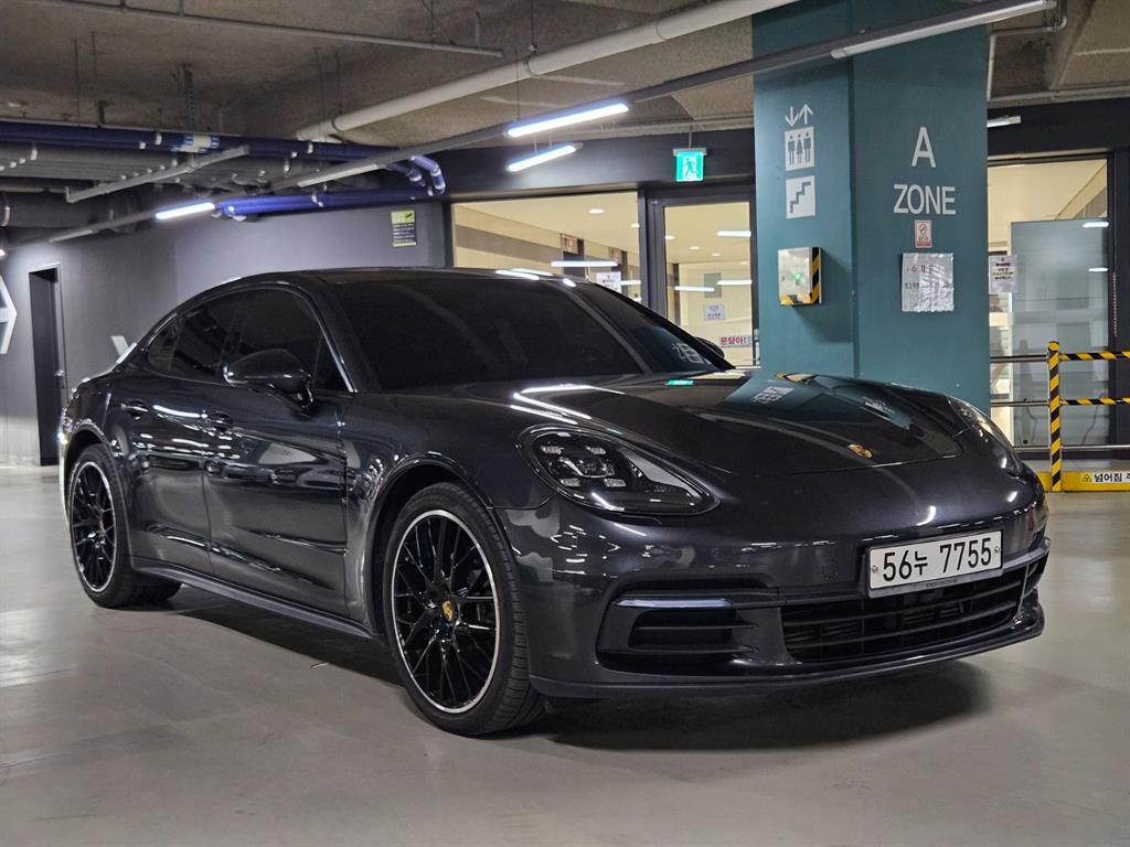 Porsche Panamera 3.0 4
