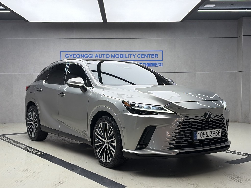 Lexus RX 450h+ Luxury
