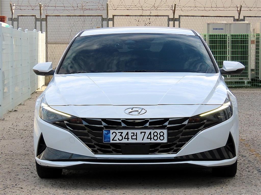 Hyundai Avante 1.6 Smart