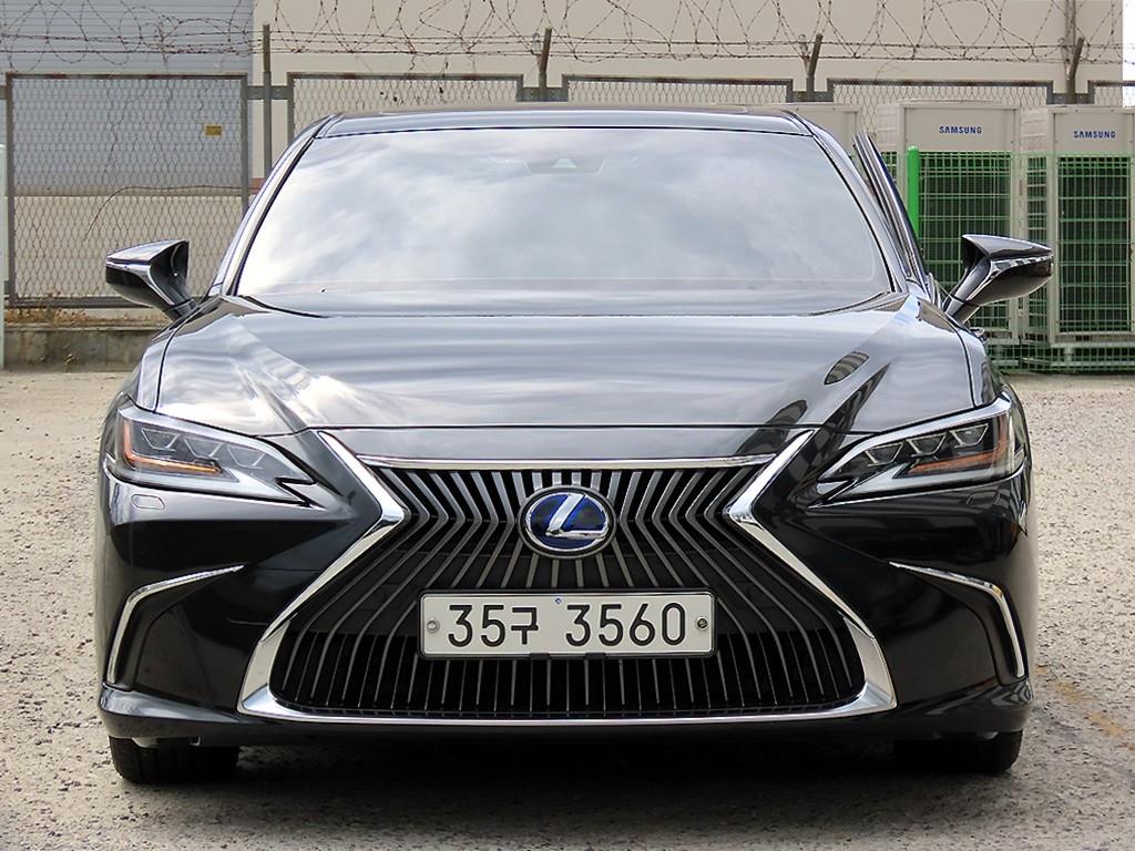 Lexus ES 300h
