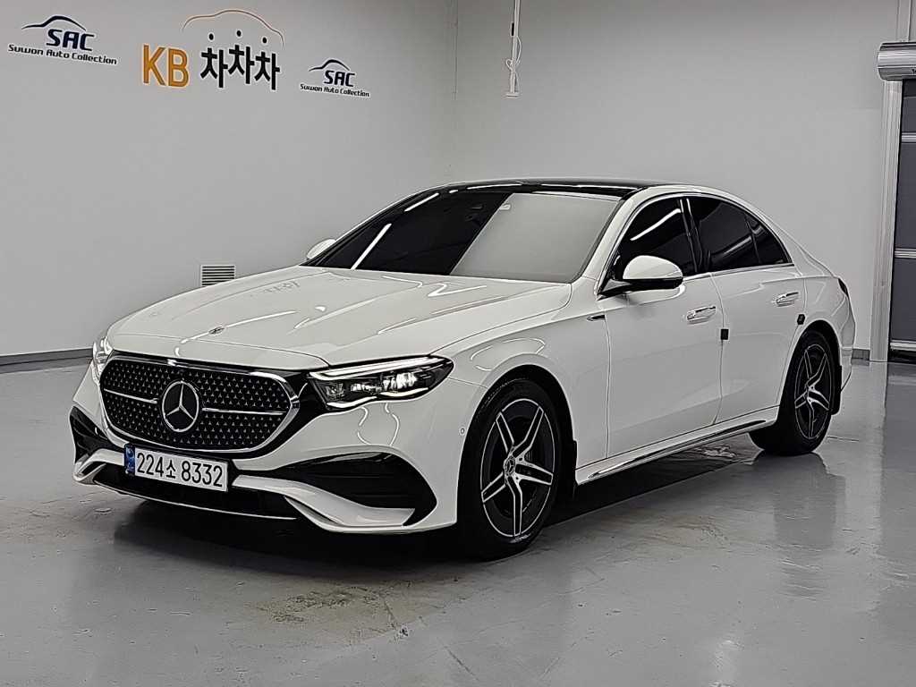 Mercedes-Benz E-Class E300 4Maetik AMG Line