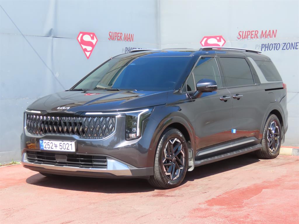 Kia Carnival 9 seats Noblesse