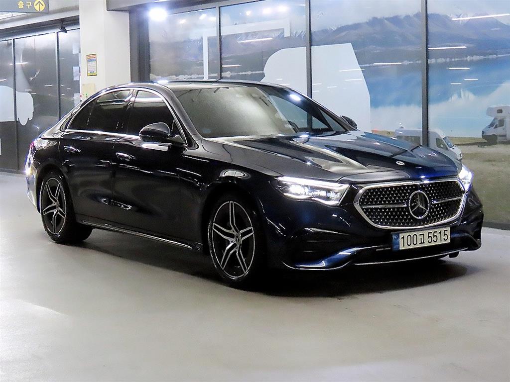 Mercedes-Benz E-Class E300 4Maetik AMG Line