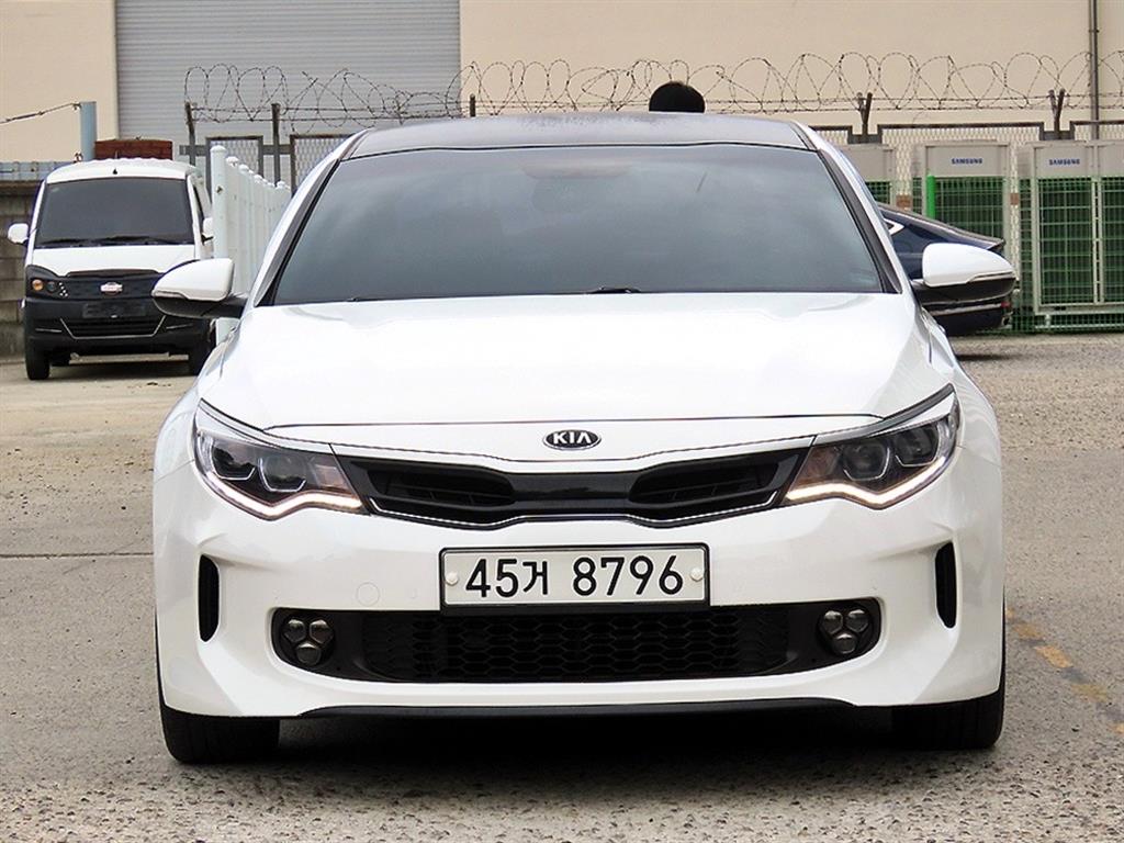 Kia K5 Hybrid Noblesse