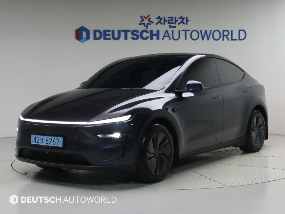 Tesla Model Y RWD Premium