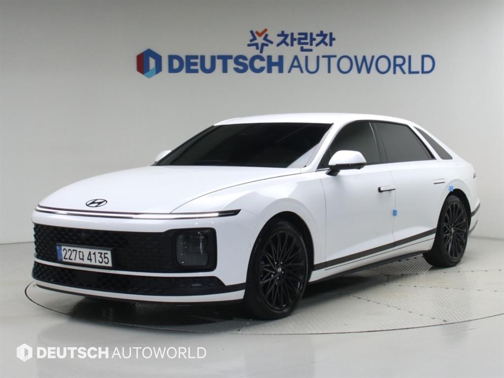 Hyundai Grandeur Hybrid 1.6 HEV Calligraphy Black Ingkeu