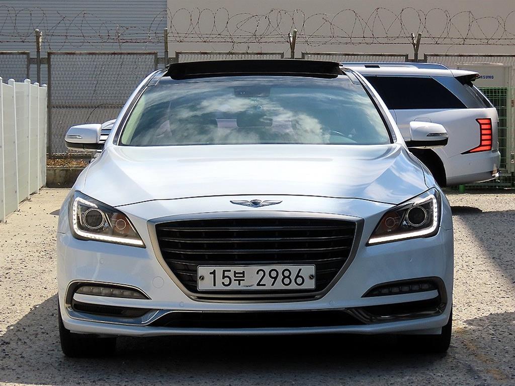 Hyundai Jenesiseudh Jenesiseudh G330 AWD Modern