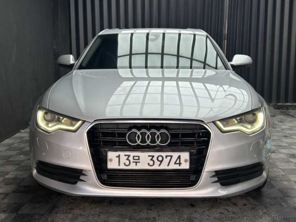 아우디 A6 2.0 TDI Dynamic