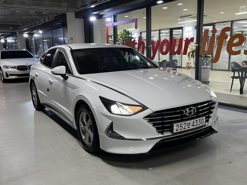 Hyundai Sonata G2.0 Gyeongchalyong
