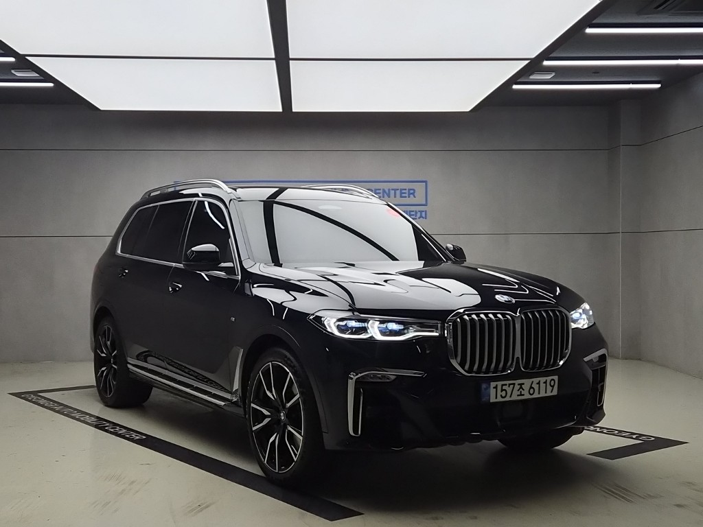 BMW X7 40d xDrive M Sport 6 seats