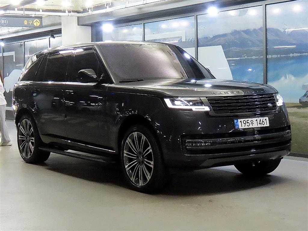 Land Rover Range Rover 4.4 P530 LWB Otobaiogeuraepi