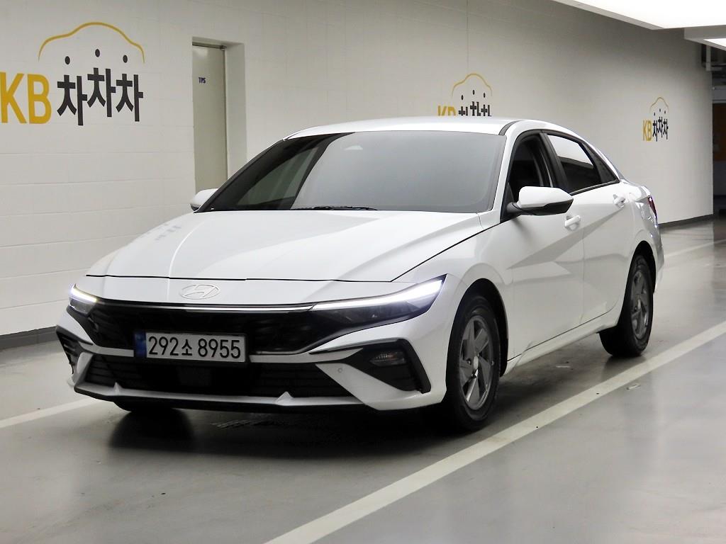 Hyundai Avante 1.6 Smart