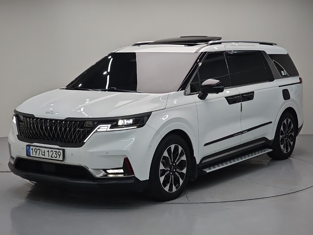 Kia Carnival 7 seats Signature