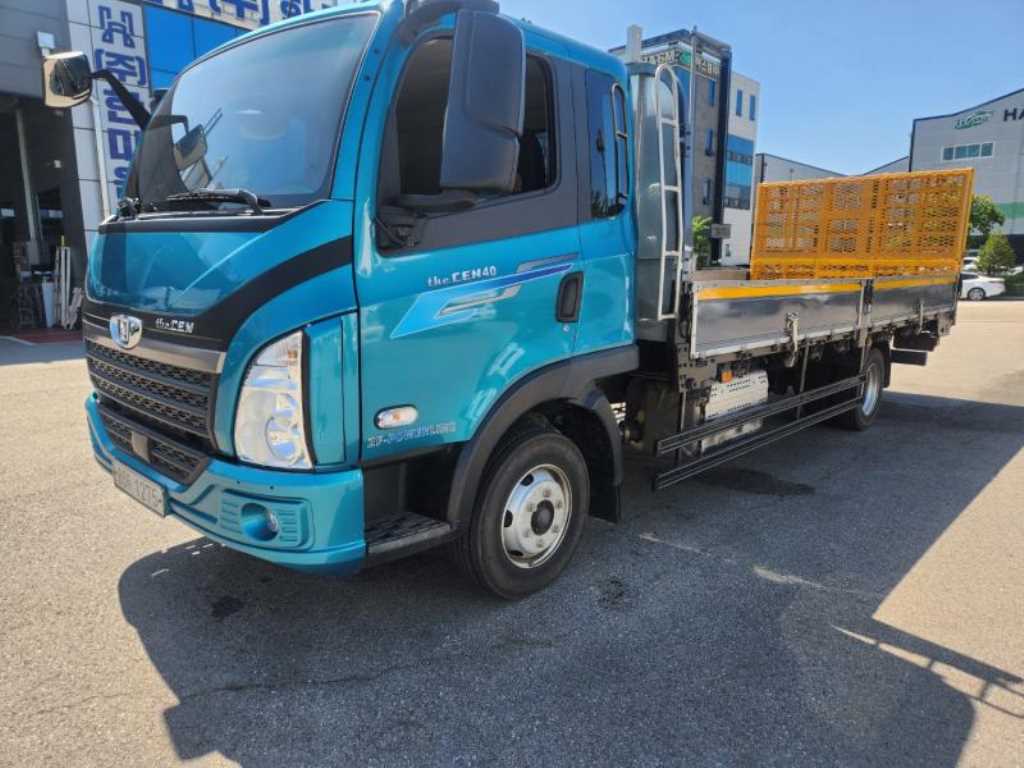 Tata Daewoo Ducen 4т