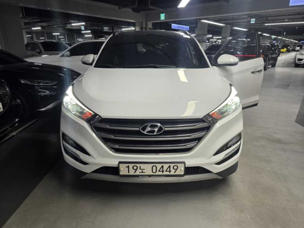 현대 투싼 R2.0 4WD Modern