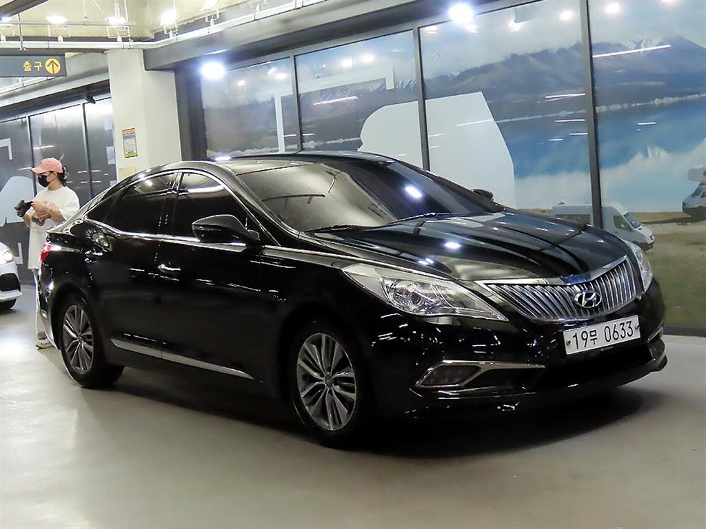 Hyundai Grandeur HG 240 Modern Keolreksyeon