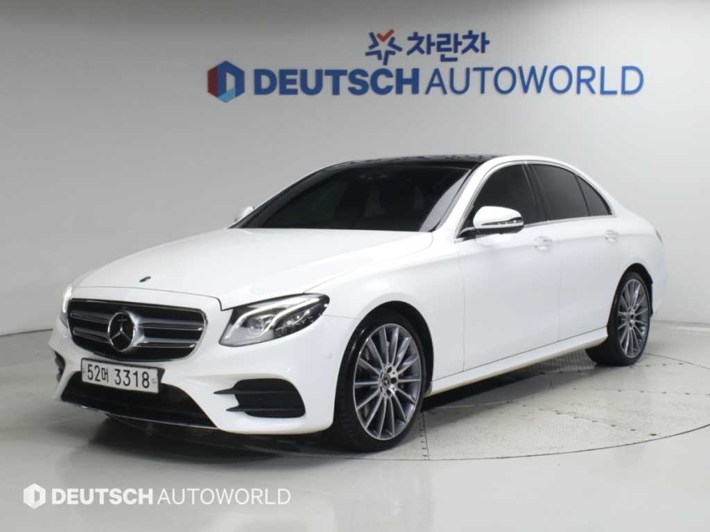 Mercedes-Benz E-Class E350 4Maetik AMG Line