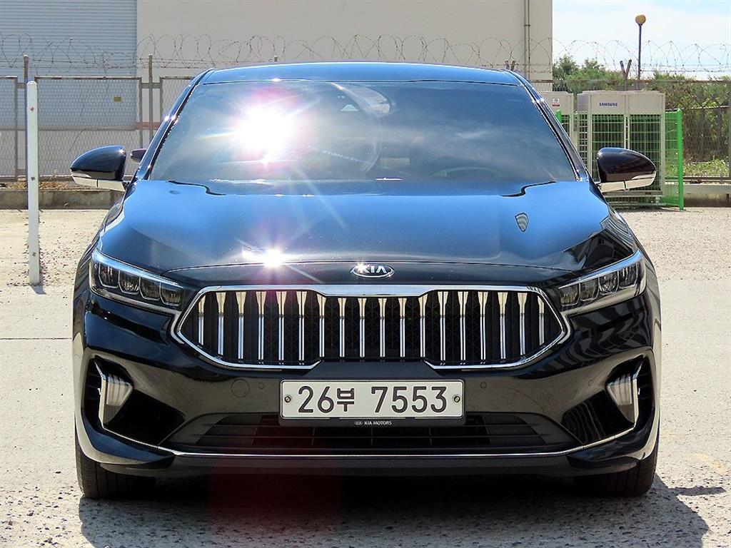 Kia K7 Premier Hybrid Noblesse