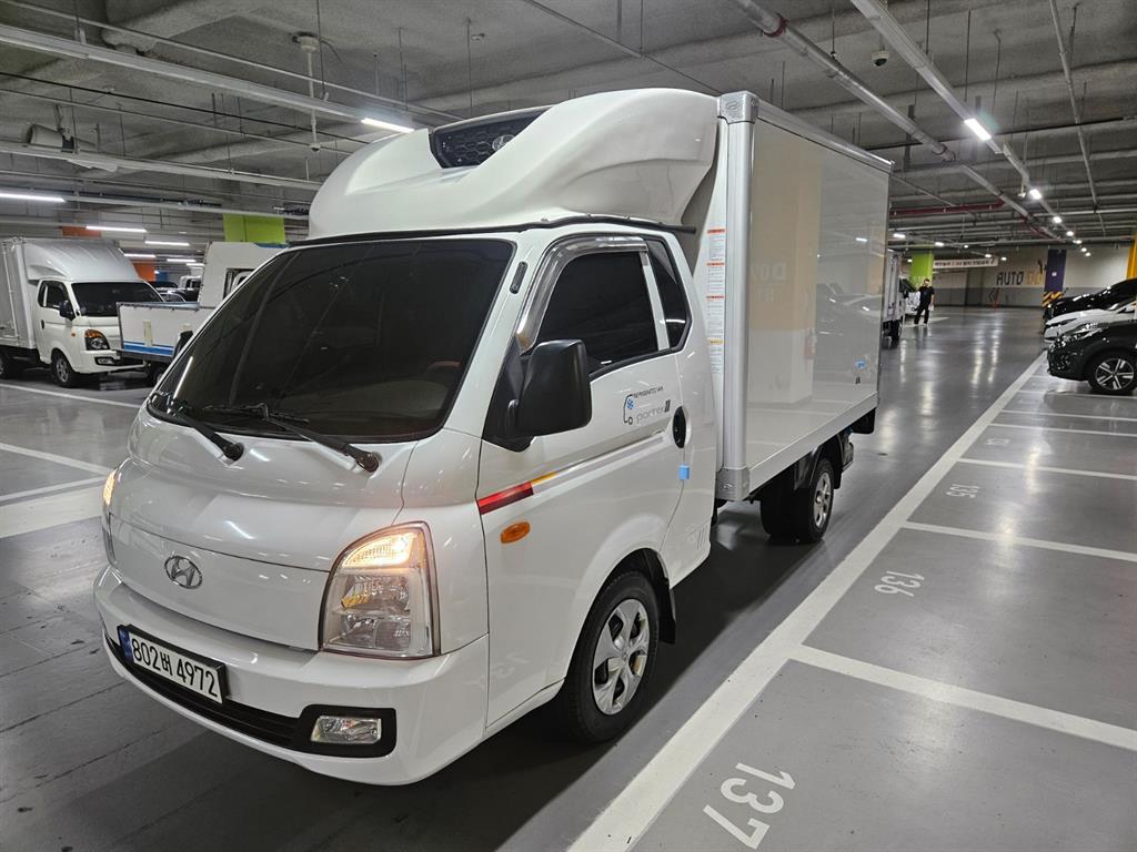 Hyundai Porter II Хөргөгчтэй Супер кабин Twin Comp