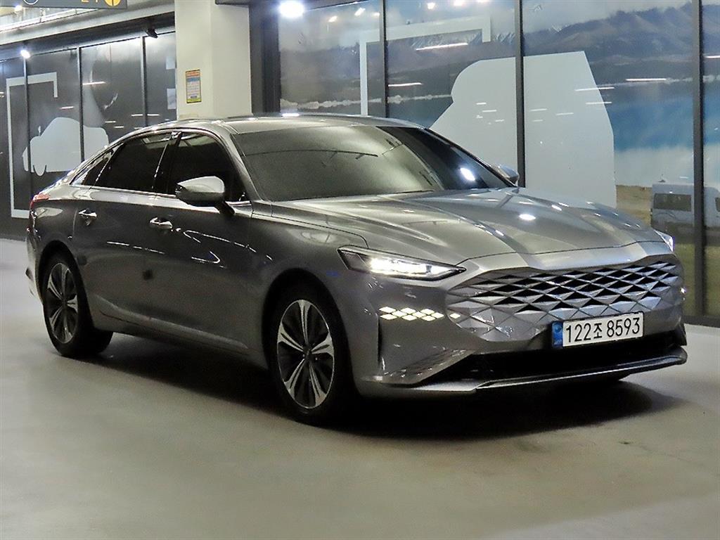 Kia K8 Hybrid HEV Noblesse