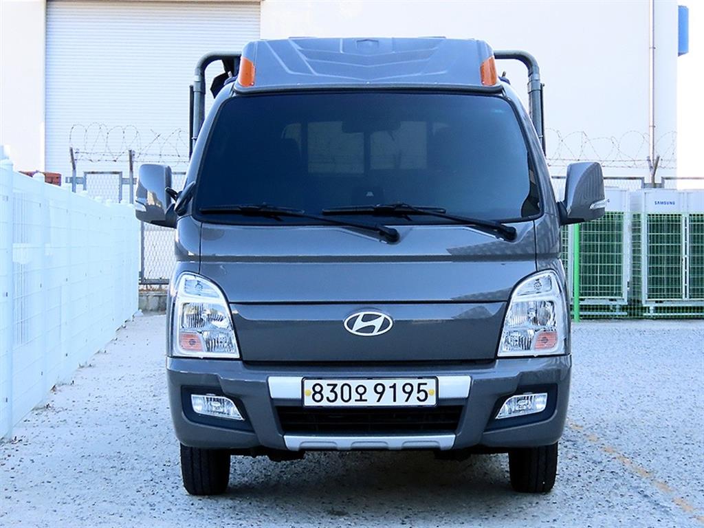 Hyundai Porter II LPG Супер кабин Урт бие Premium