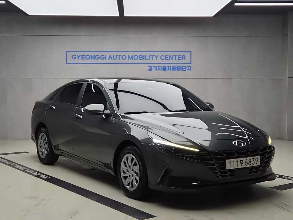 Hyundai Avante 1.6 Smart