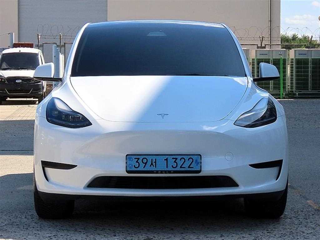 테슬라 Model Y RWD