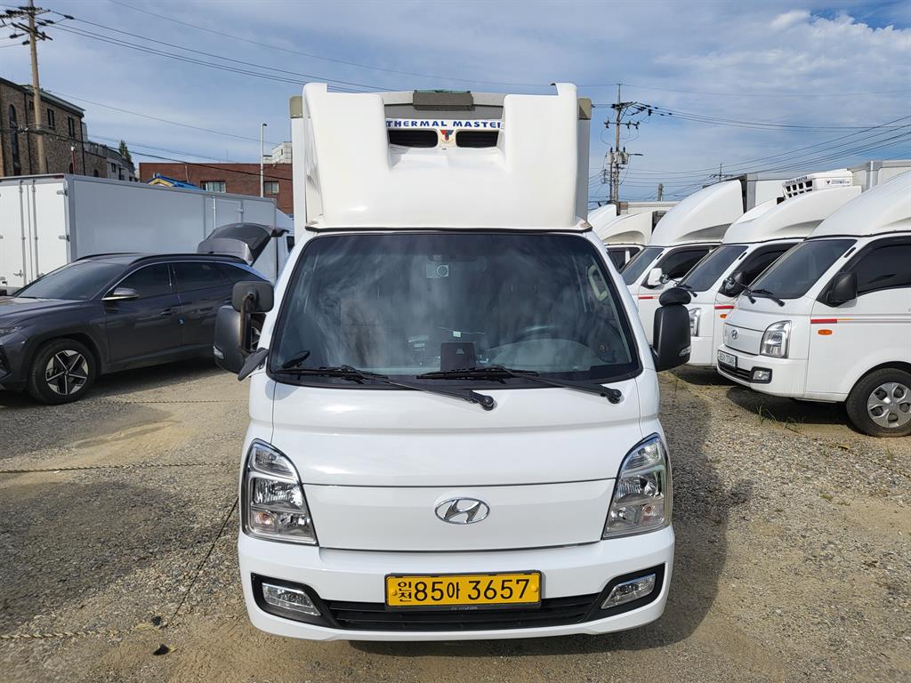 Hyundai Porter II Wing body Хөргөгчтэй