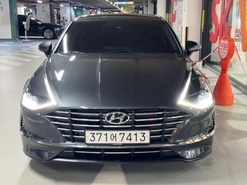 Hyundai Sonata G2.0 Premium Family
