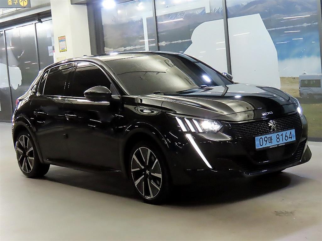 Peugeot 208 e-208 GT