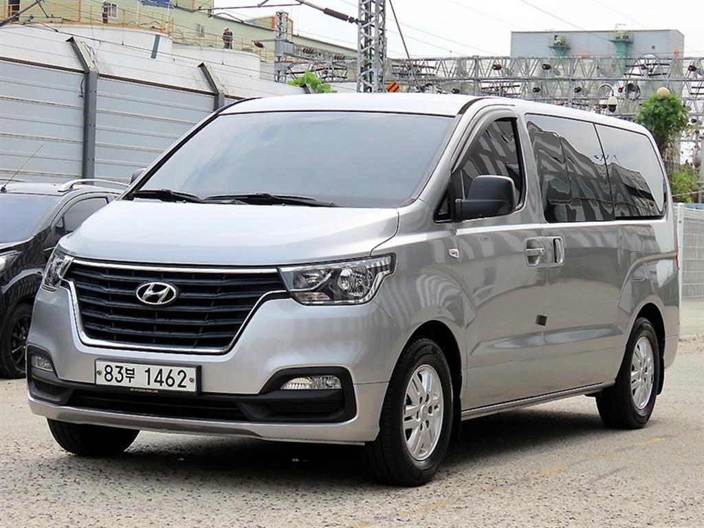 현대 Grand Starex 5 seats Van Smart