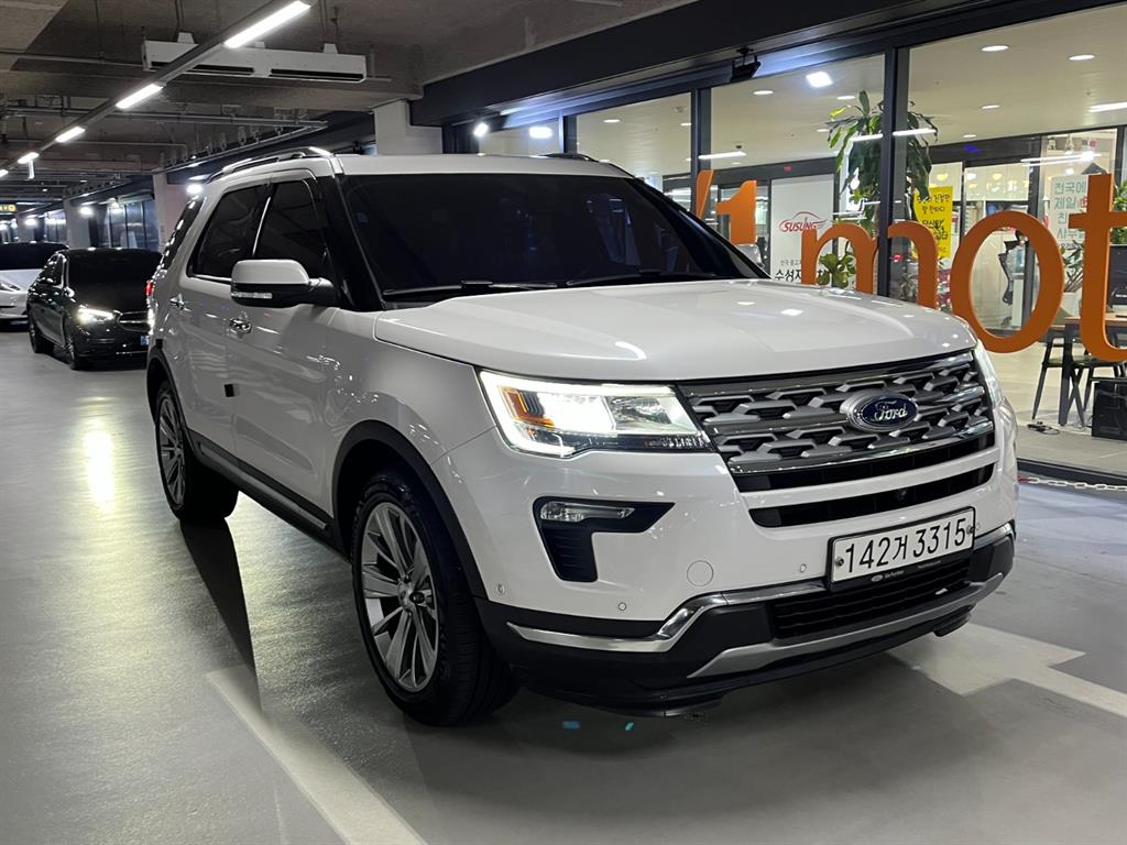 포드 익스플로러 3.5 V6 4WD Limited