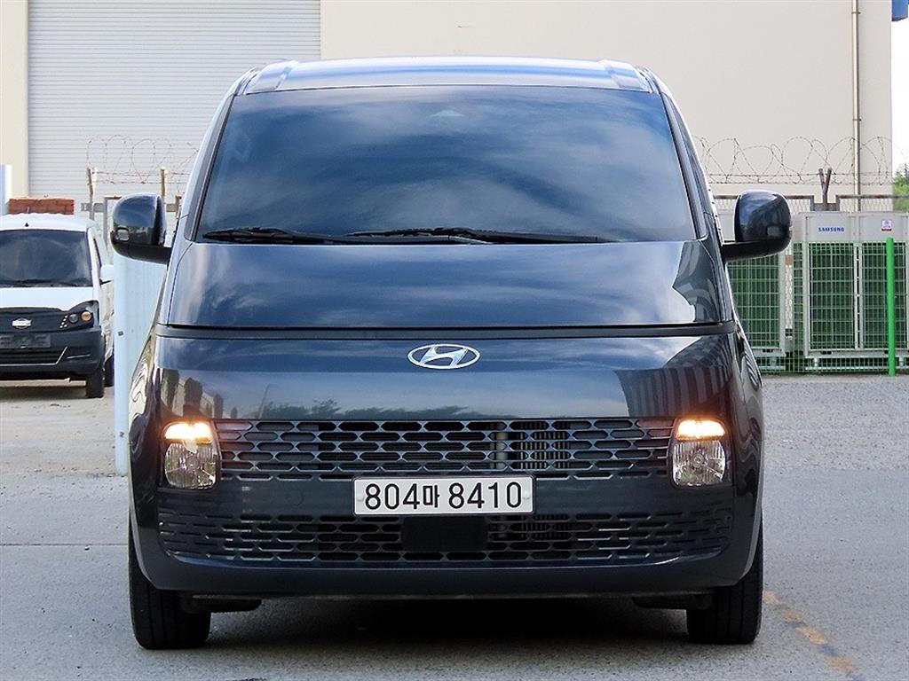 Hyundai Staria 2.2 Cargo 3 seats Modern